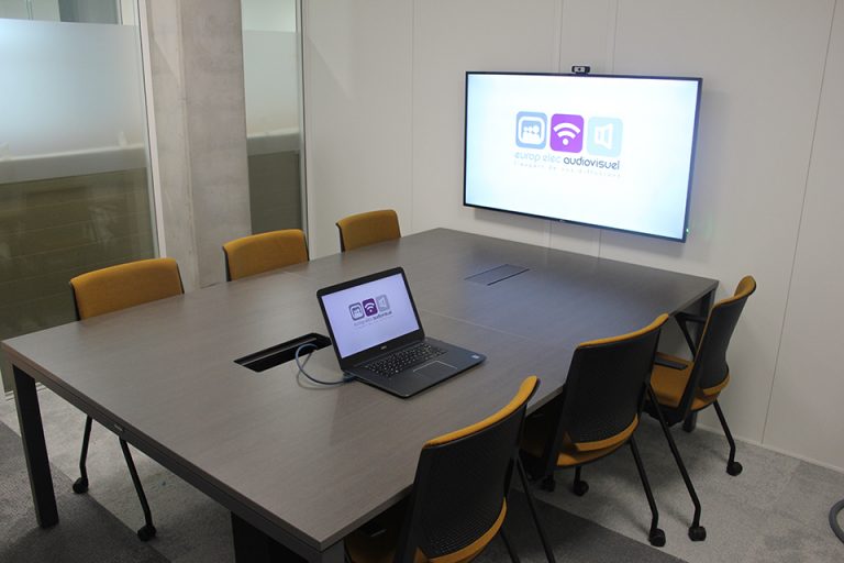 huddle_room_moniteur_lyon